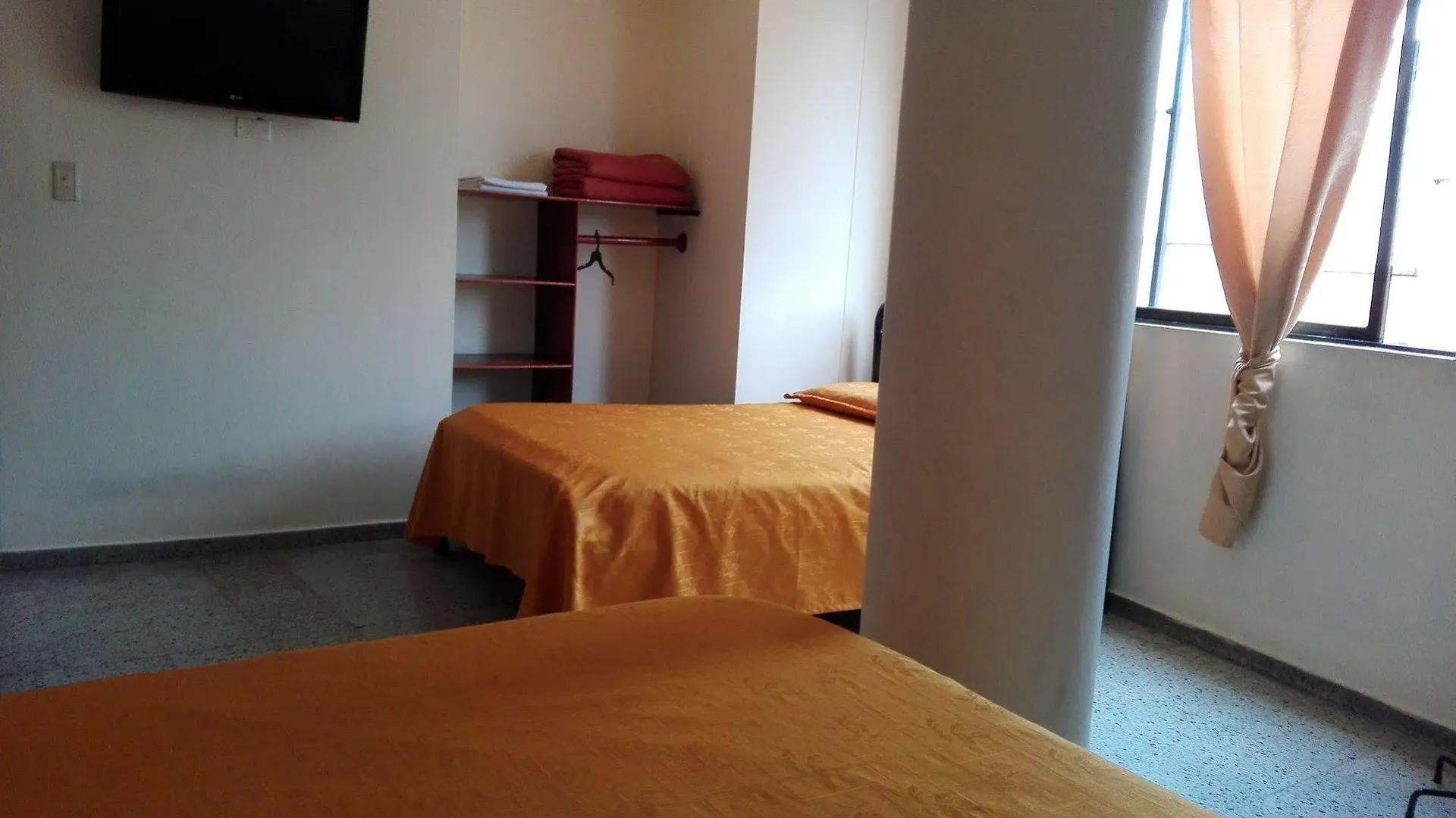 Metro Hotel Medellin