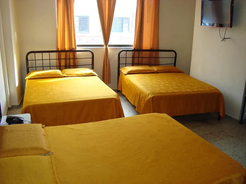 Metro Hotel ميديلين كولومبيا
