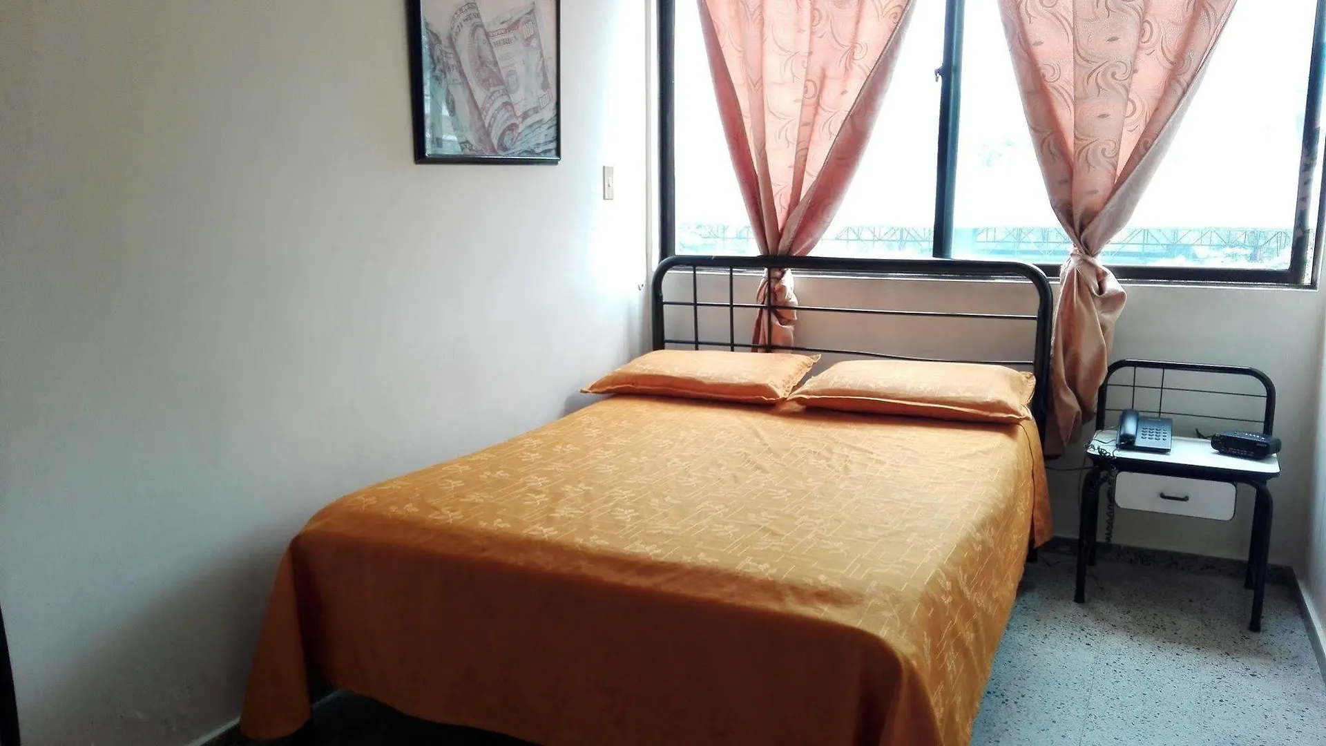 Metro Hotel Medellín Colômbia